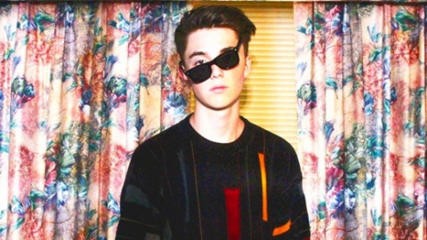 Ouça "Meridians", nova faixa de Greyson Chance