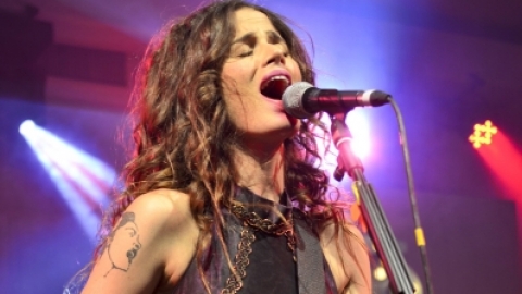 Ana Cañas fala sobre novo disco e momento atual de sua carreira