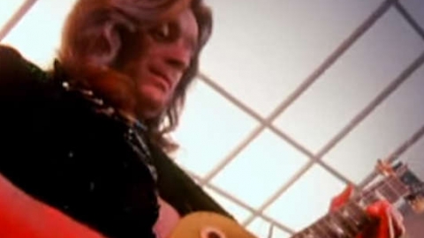 Paul McCartney relembra o guitarrista dos Wings Henry McCullough, morto aos 72 anos