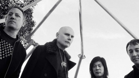 Smashing Pumpkins lança "Solara", com quase toda a sua formação original. Ouça!