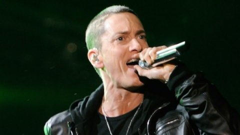 De surpresa, Eminem lança novo álbum