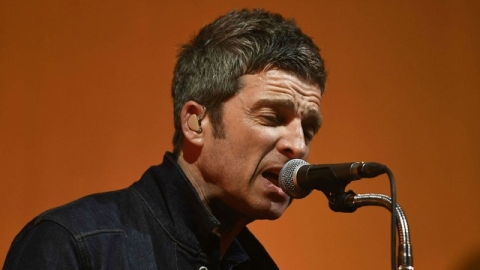 Ouça "A Dream Is All I Need To Get By", a nova música de Noel Gallagher