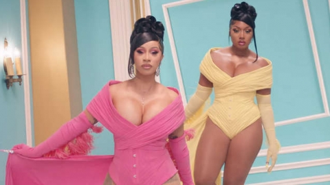 Cardi B e Megan Thee Stallion chegam ao topo da parada britânica de singles com "WAP"