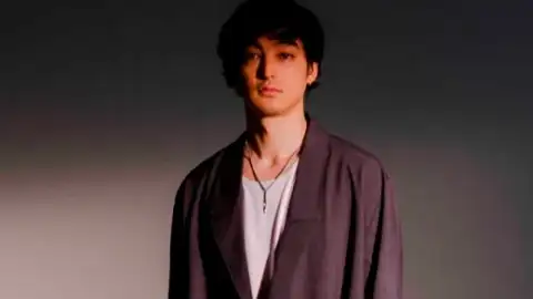Letra e tradução: Joji, "LOVE YOU LESS"