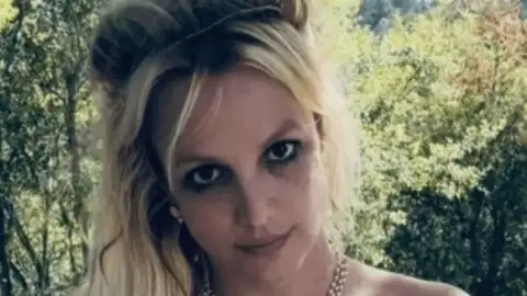 Britney Spears revela obsessão por Beyoncé: "Só escuto isso"