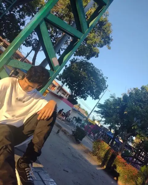 isack - Fotos