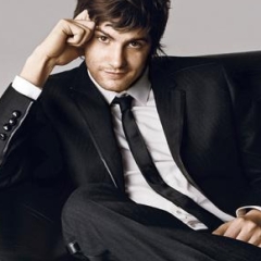 Jim Sturgess (Across the Universe)